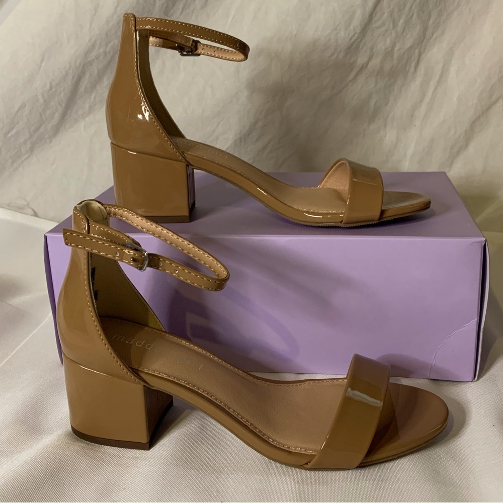Madden girl Carmel tan heels new in box.
